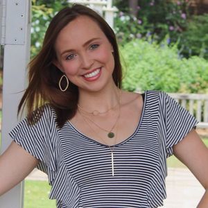 Meet your Posher, Lauren olivia